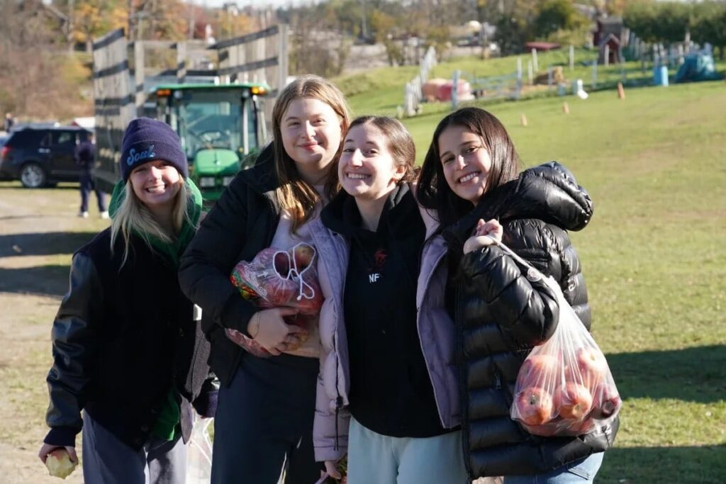 Apple picking 3