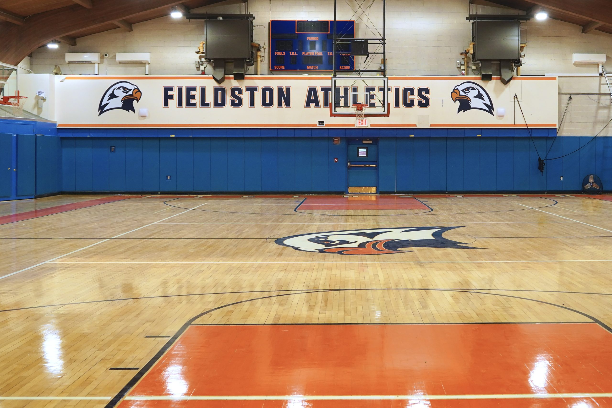 The Fieldston Upper JV Gym at ECFS's Fieldston campus.