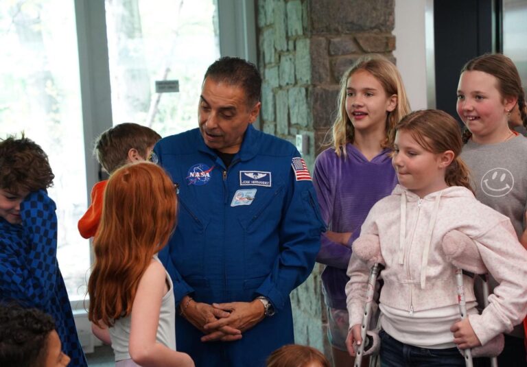 Fieldston Lower 4th Graders meet astronaut