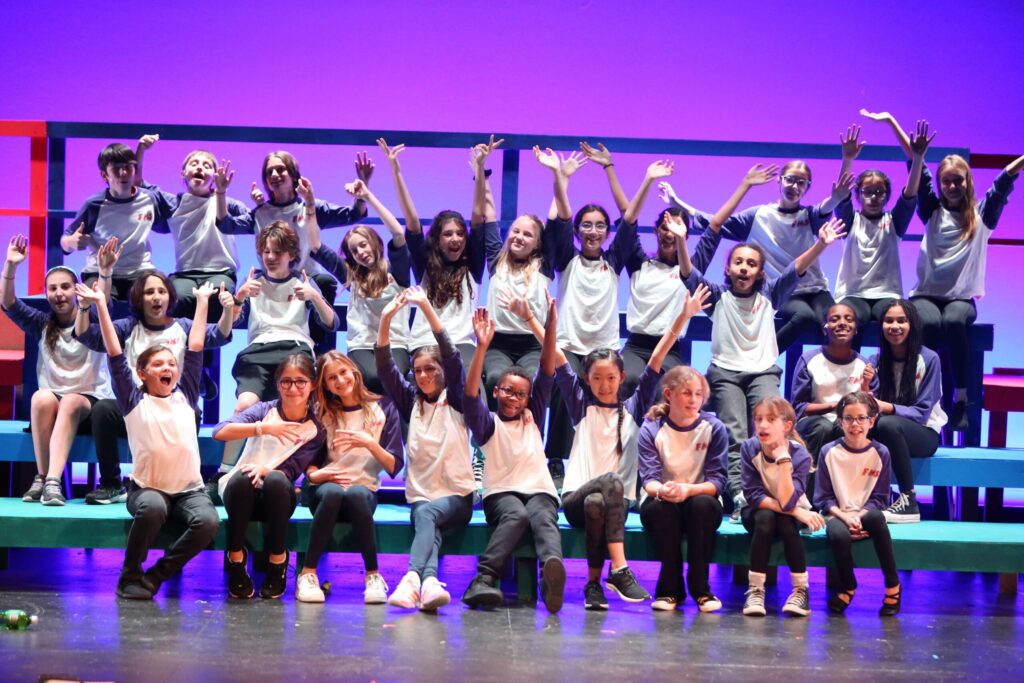 IMG 8073Ethical Culture Fieldston School MiddleSchool fall musical scaled 1